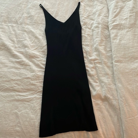 ST. AGNI KNIT MIDI DRESS - Picture 4 of 4